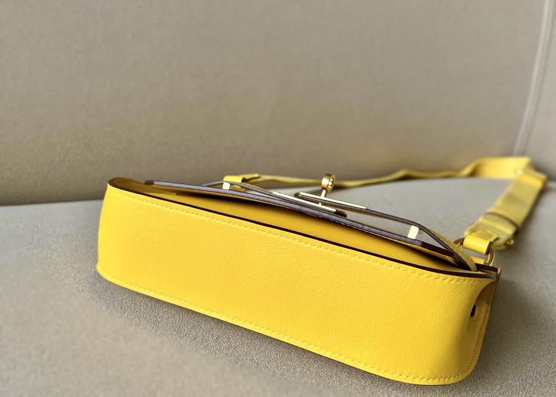 Hermes Jypsiere Mini Shoulder Bag In Yellow Swift Leather